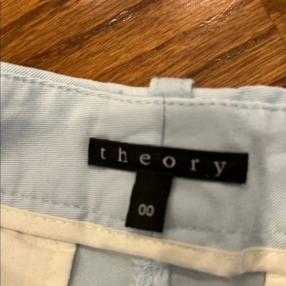 Theory shorts - Picture 2 of 7